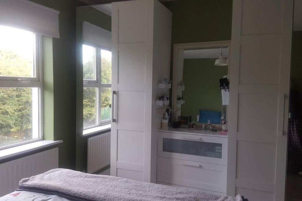 Galway City Lovely 2 Bed Apartment Dış mekan fotoğraf